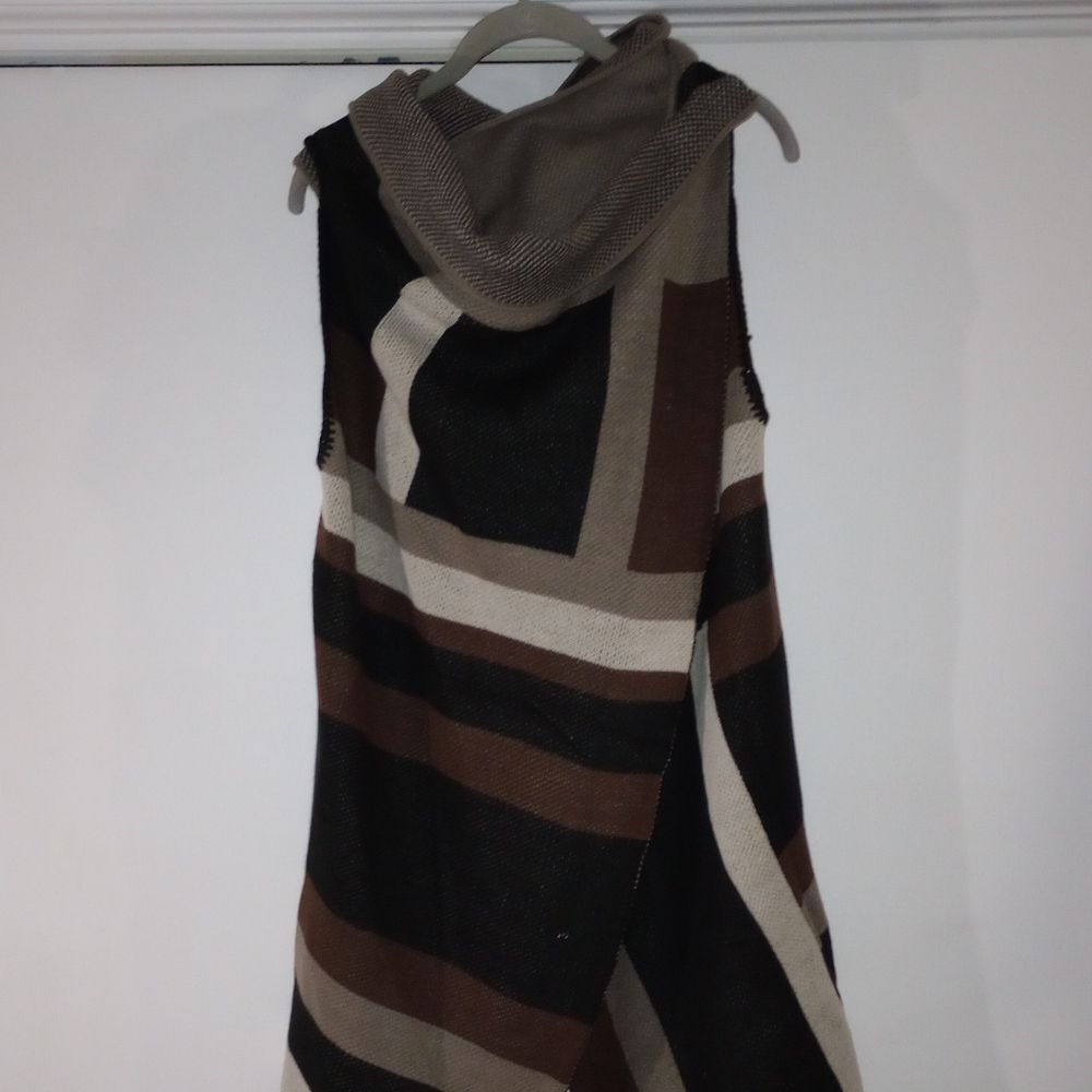Cowlneck Reversible Multicolored Buttoned Shawl W… - image 3